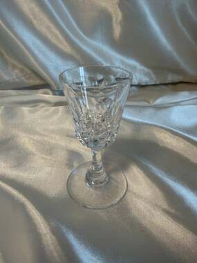 Vintage Tudor England Frobisher Crystal Sherry Cordial Glass